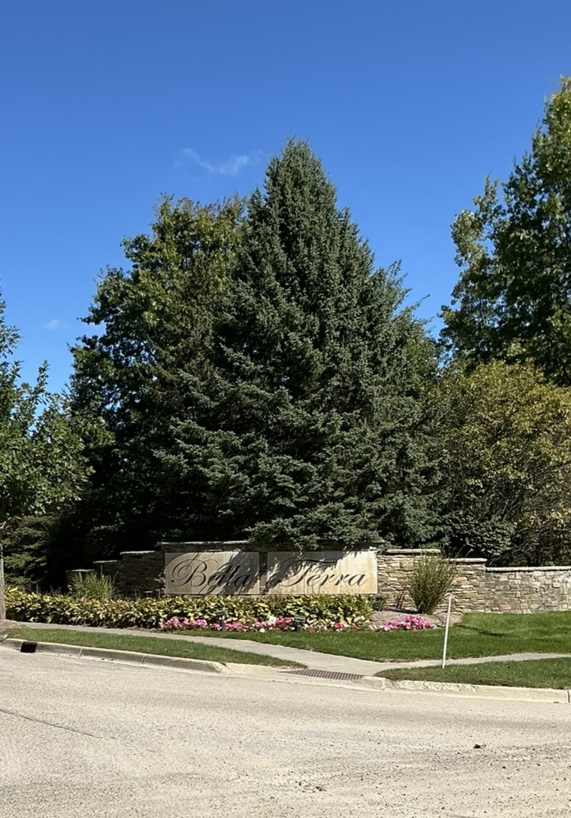 Bella Terra subdivision entrance sign in Novi, Michigan